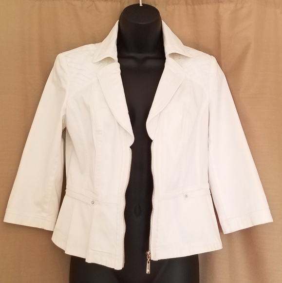 White House Black Market Jackets & Blazers - White House Black Market white zip jacket